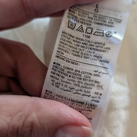 Old Navy Cream Top - Picture 8 of 10